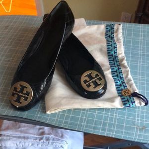Tory Burch Woven Black Patent Leather Shoes